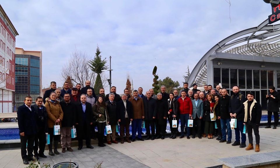 ŞŞŞTT SAKİN OL YİĞİDİM! 