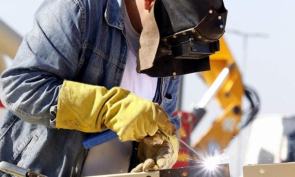 İŞÇİ, VALİLİĞİN SINAVINI İPTAL ETTİRDİ