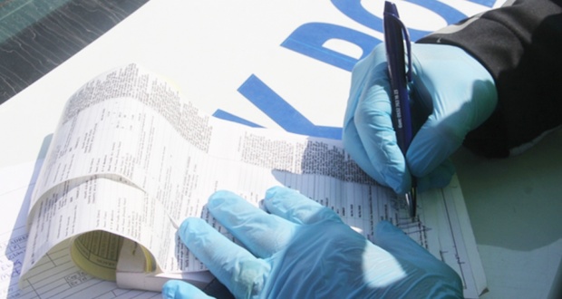 PARAN YOKSA  HİÇ DÜŞÜNME ...