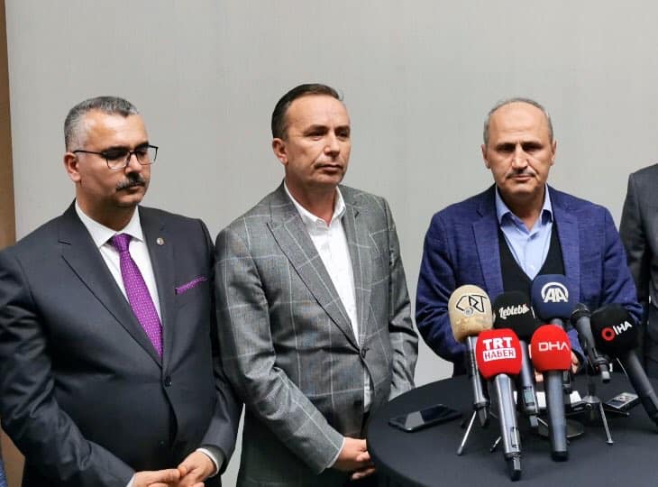 “ ÇORUM'A HAVAALANI KAZANDIRMAK BOYNUMUZUN BORCU”