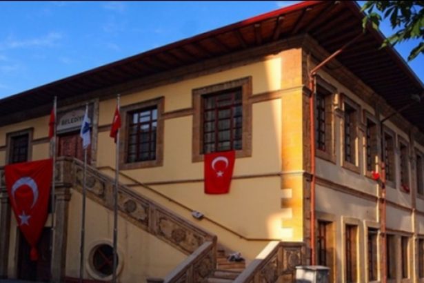 BELEDİYE 250 ARSA SATMIŞ AMA BORÇ AYNI İDDİASI