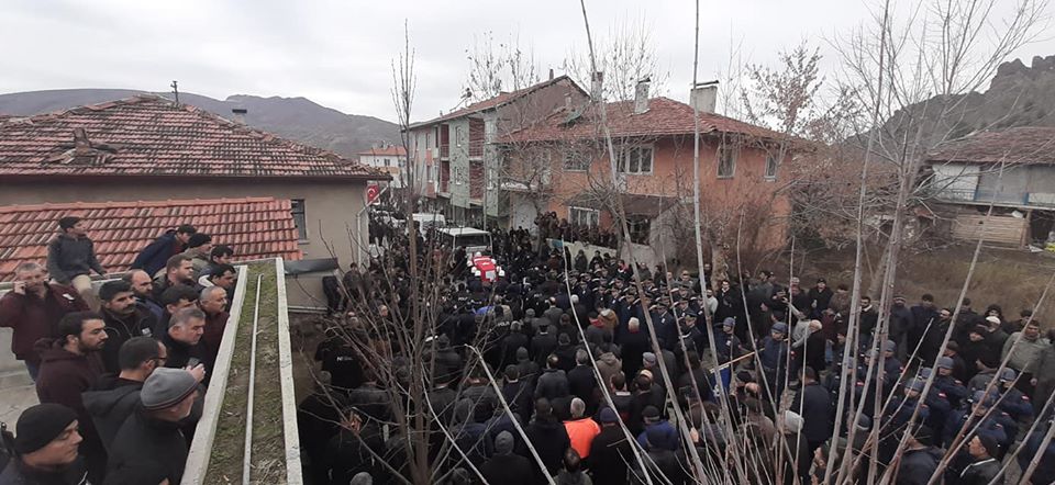 ÇORUMLU ŞEHİT SON YOLCULUĞUNA UĞURANDI